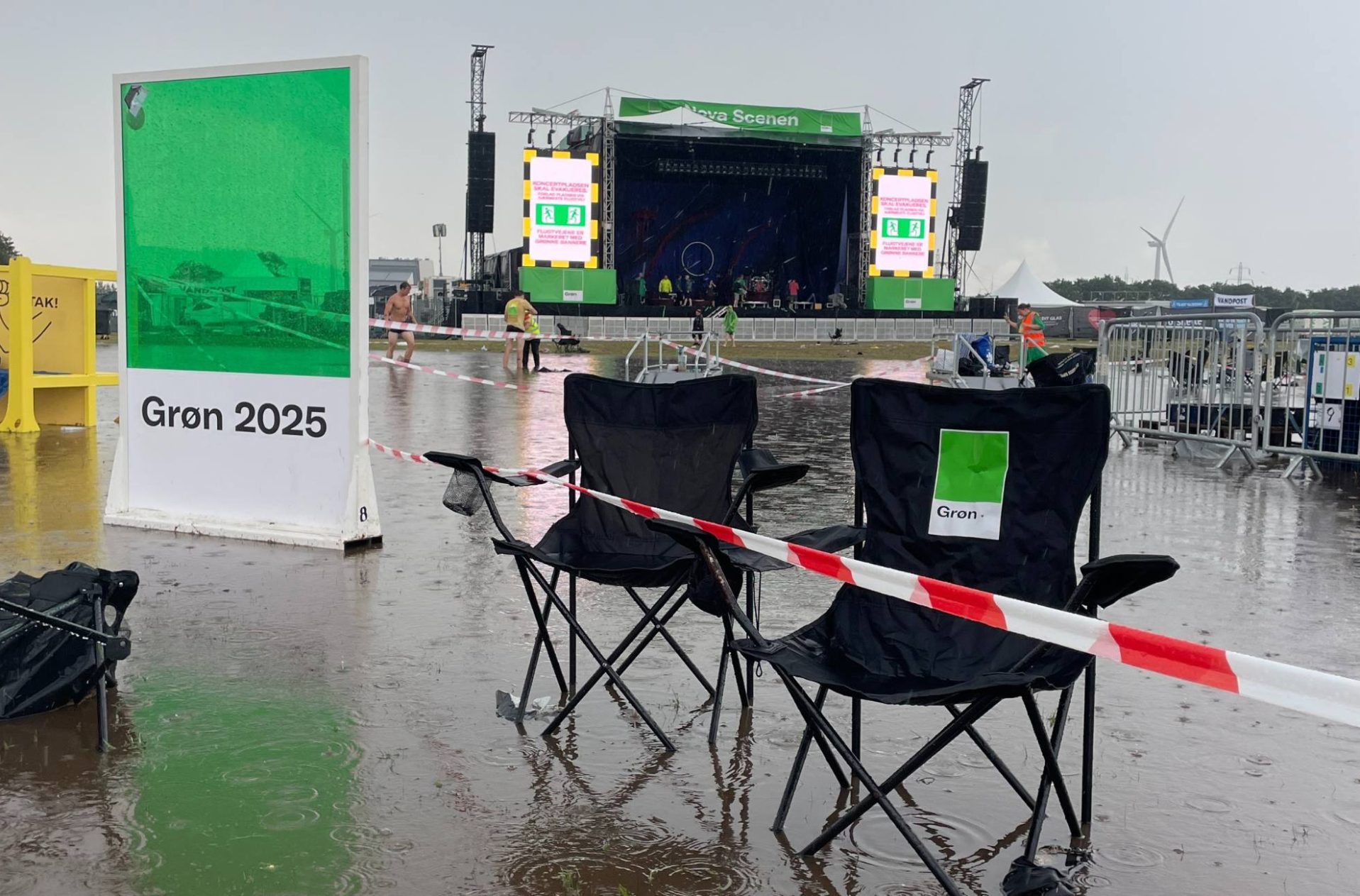 Regnvejr_laant-af-Maria-W.-IMG_8081-aspect-ratio-1917-1263