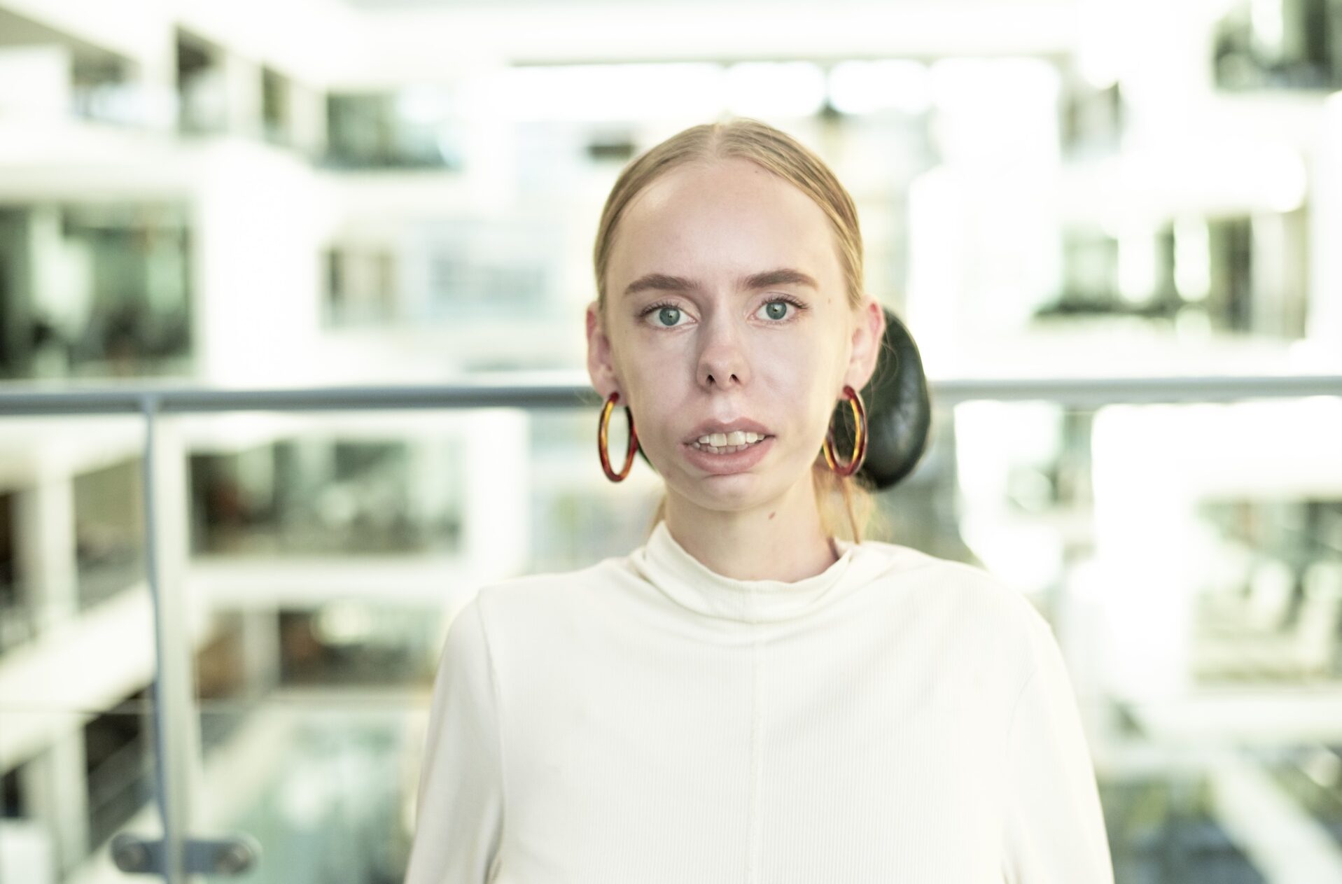 140820-HG-aspect-ratio-1917-1263